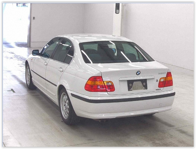 2005 BMW 320I