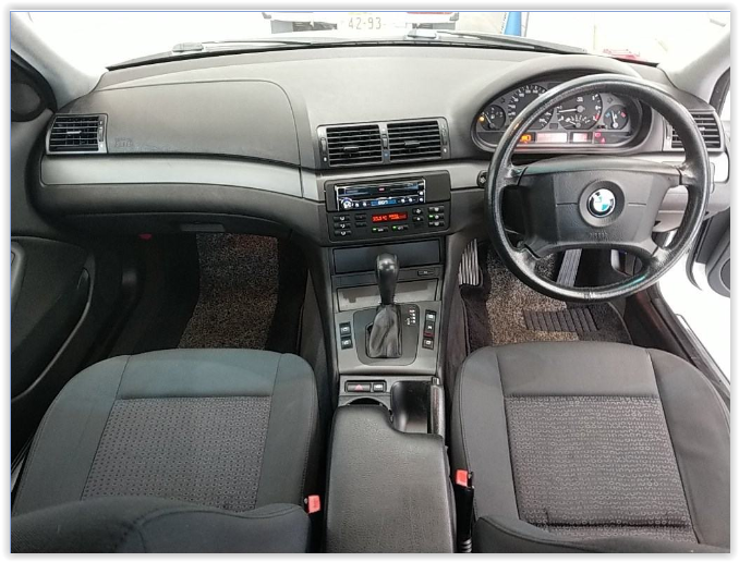 2005 BMW 320I