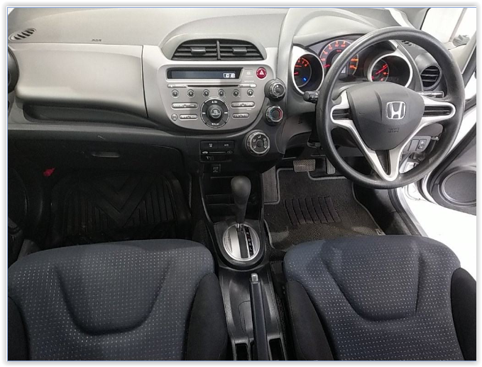 2009 HONDA FIT