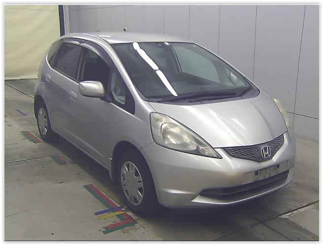 2009 HONDA FIT