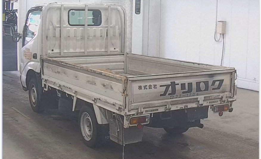 2005 TOYOTA DYNA TRUK