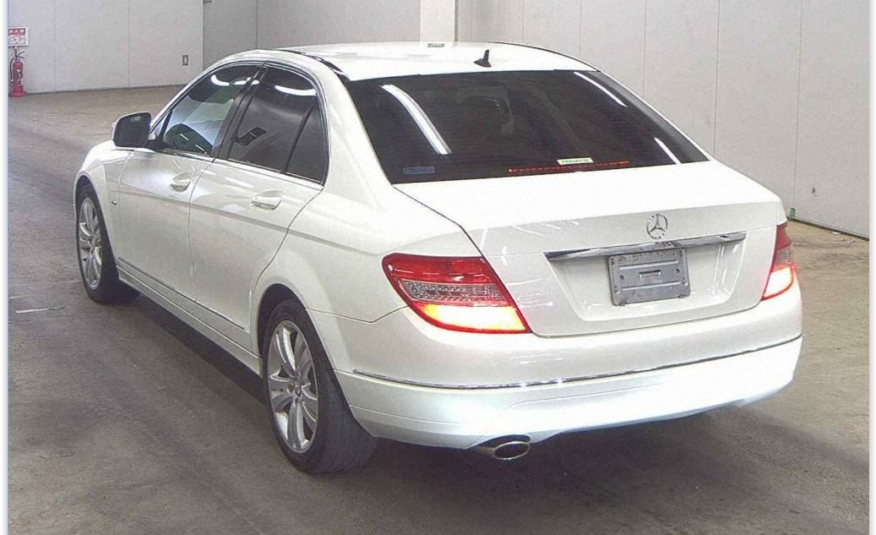 2012 MERC C CLASS