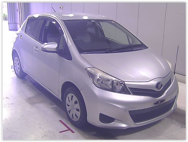 2011 TOYOTA VITZ