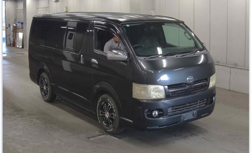 2006 TOYOTA HIACE