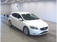 2014 VOLVO V40