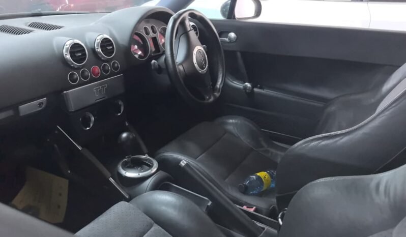 
								Audi TT full									