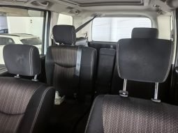 
										Nissan Serena full									