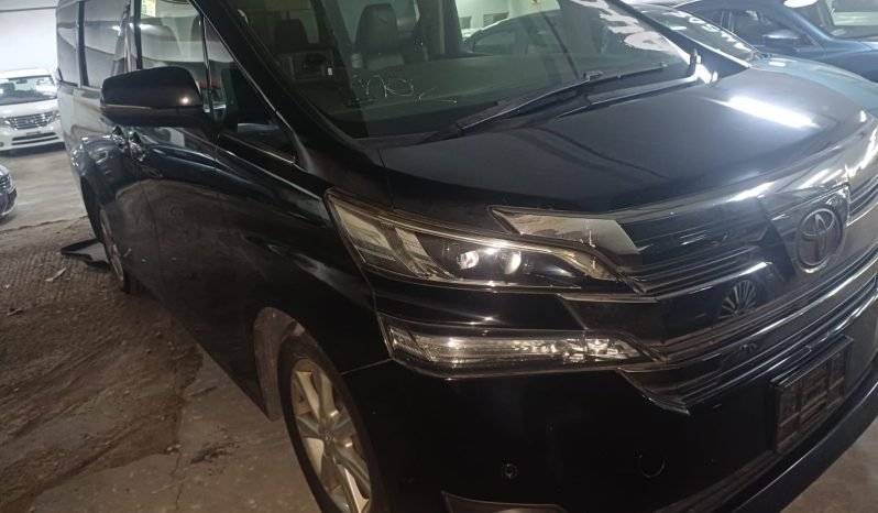 
								TOYOTA VELLFIRE full									