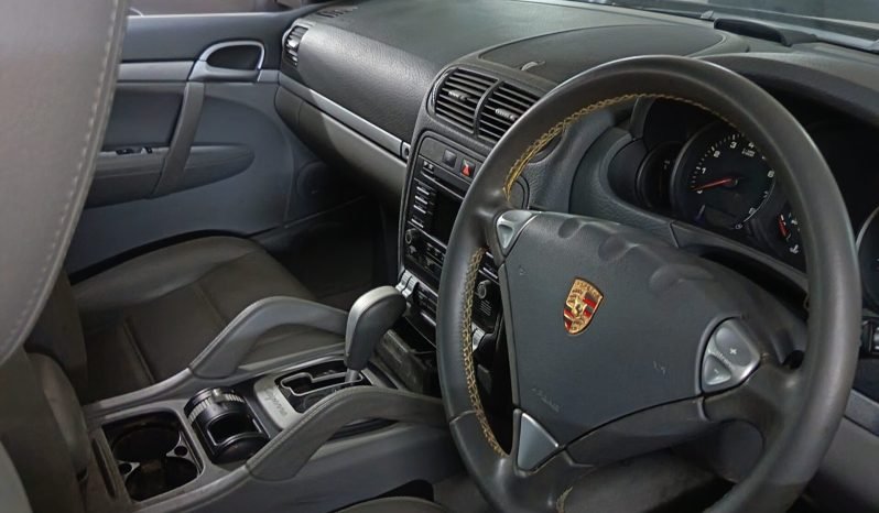 
								PORCHE CAYENNE full									