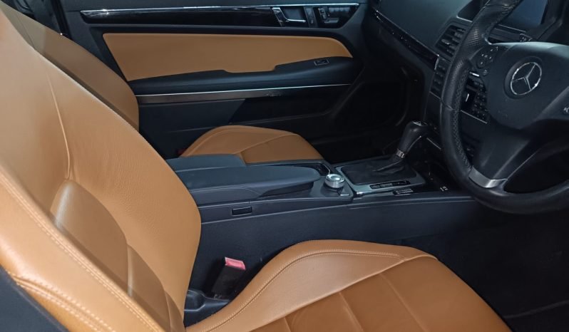 
								MERCEDES E250 full									