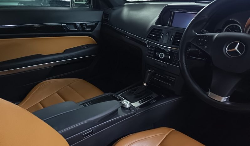 
								MERCEDES E250 full									