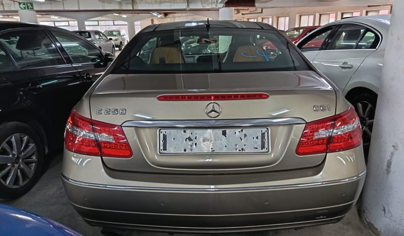 
								MERCEDES E250 full									