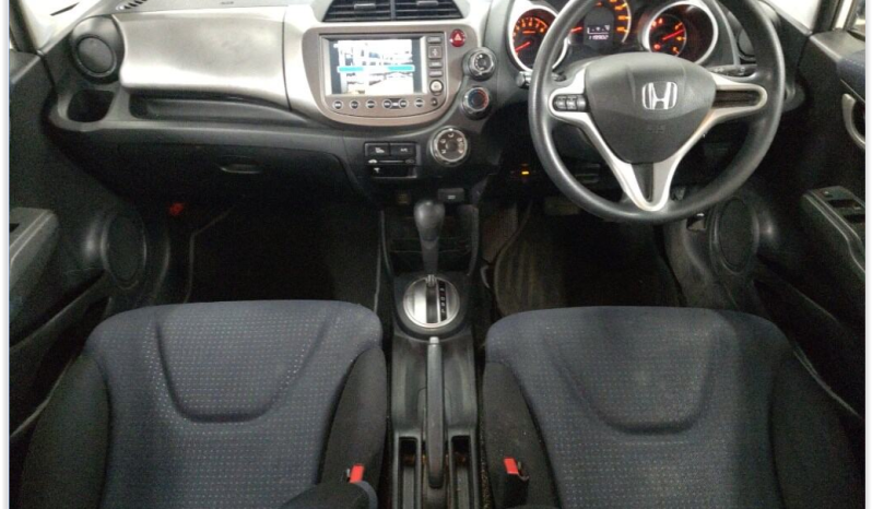 
								Honda Fit full									