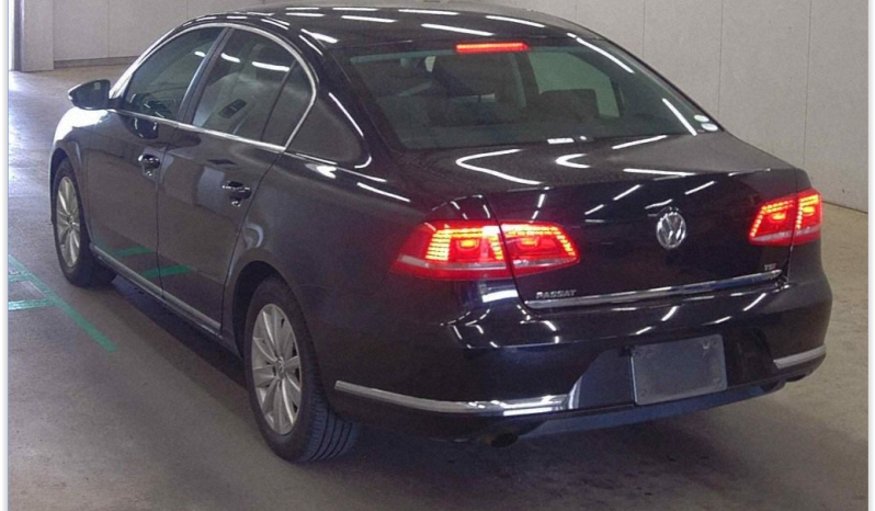 
								Vw Passat full									