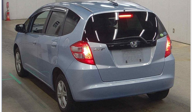 
								Honda Fit full									