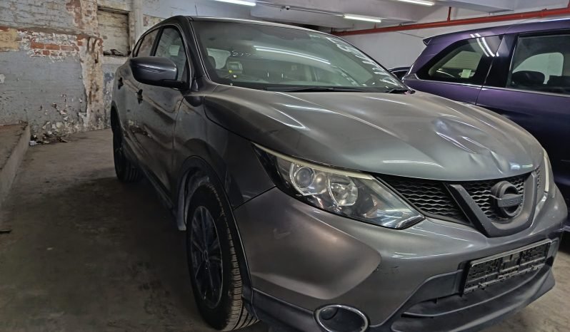 
								NISSAN QASHQAI full									