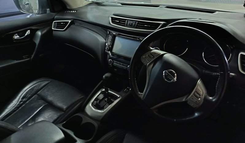 
								NISSAN QASHQAI full									