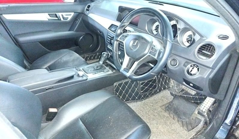 
								MERCEDES C200 full									