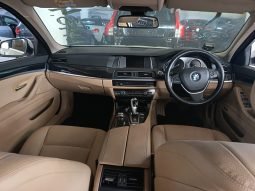 BMW 520I