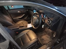 MERDEDES CLA180