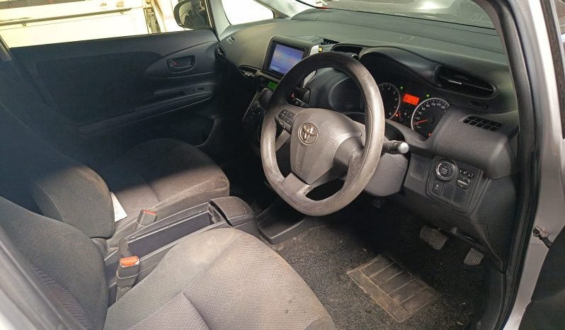 
								TOYOTA WISH full									