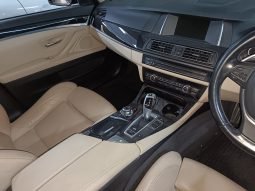 BMW 520I