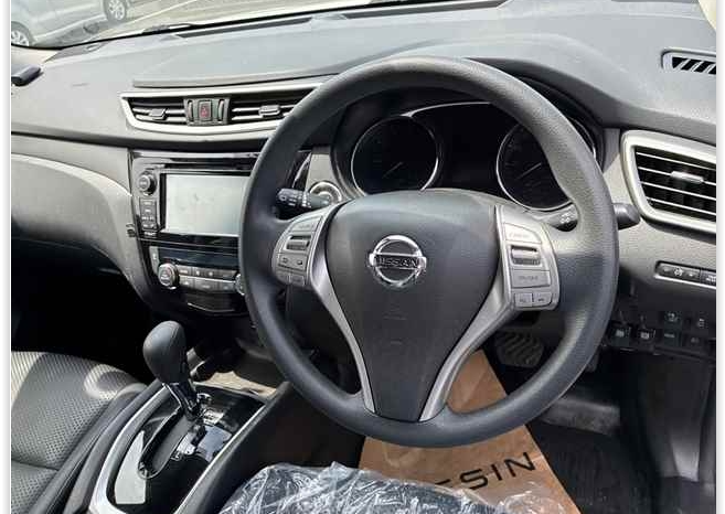 
								NISSAN XTRAIL full									