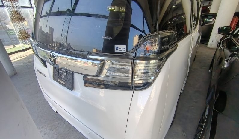 
								TOYOTA full									
