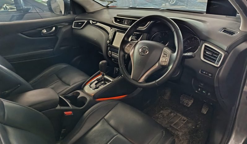 
								NISSAN full									
