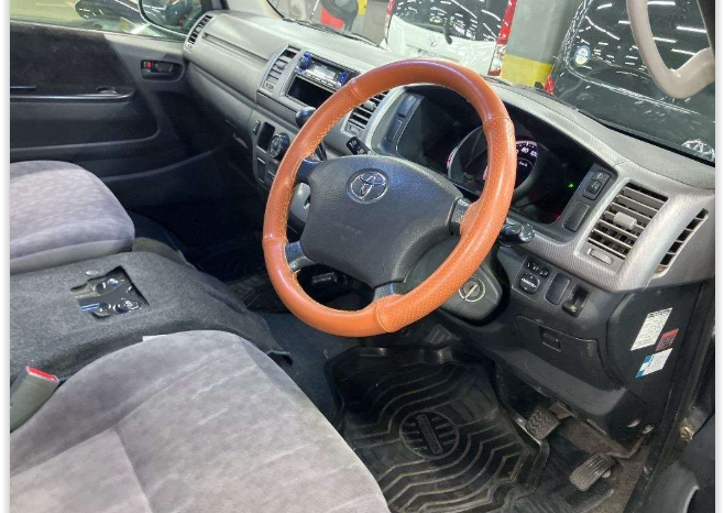 
								TOYOTA full									